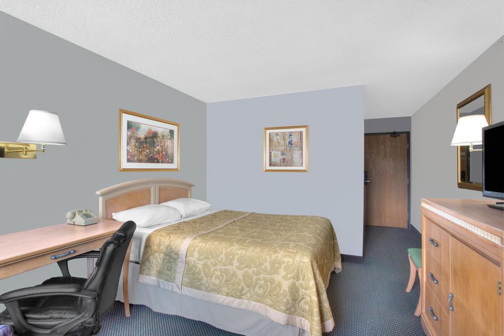ซูเปอร์ 8 บาย วินด์แฮม ออกัสตา Hotel ภายนอก รูปภาพ